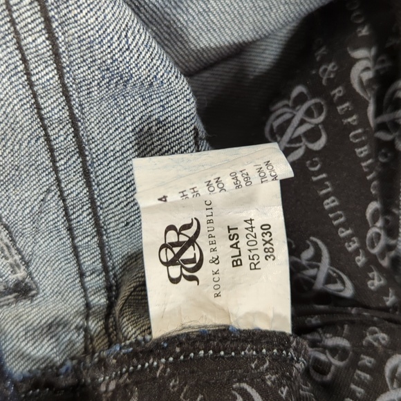 Rock & Republic Size 38x30 Pre owned Men's - Picture 5 of 12